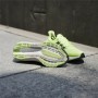 Chaussures de Sport pour Homme Adidas Ultraboost Light Jaune