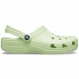 Zuecos Crocs Classic U Celery Verde Claro