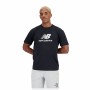 Camiseta de Manga Corta Hombre New Balance Essentials Stacked Logo Negro