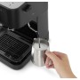 Café Express Arm DeLonghi Stilosa EC235.BK