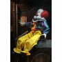 Figura de Acción Neca IT Pennywise Clothed 1990 Moderno