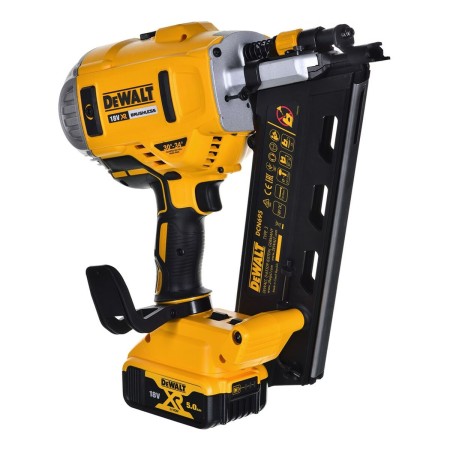 Grapadora Dewalt DCN695P2